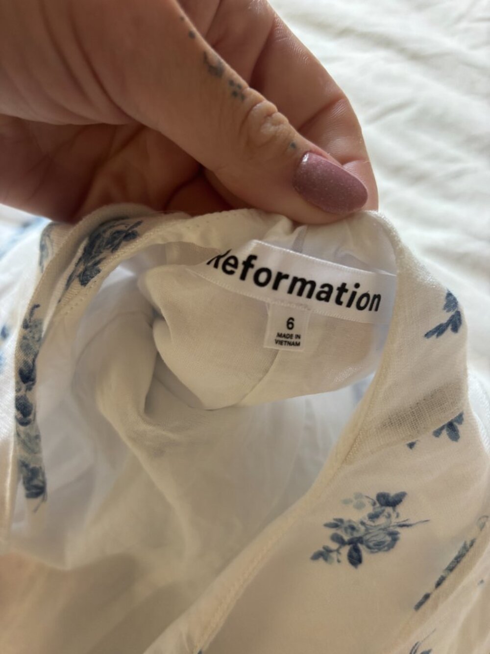 The Reformation Amorette Linen Dress - Picture 4 of 4